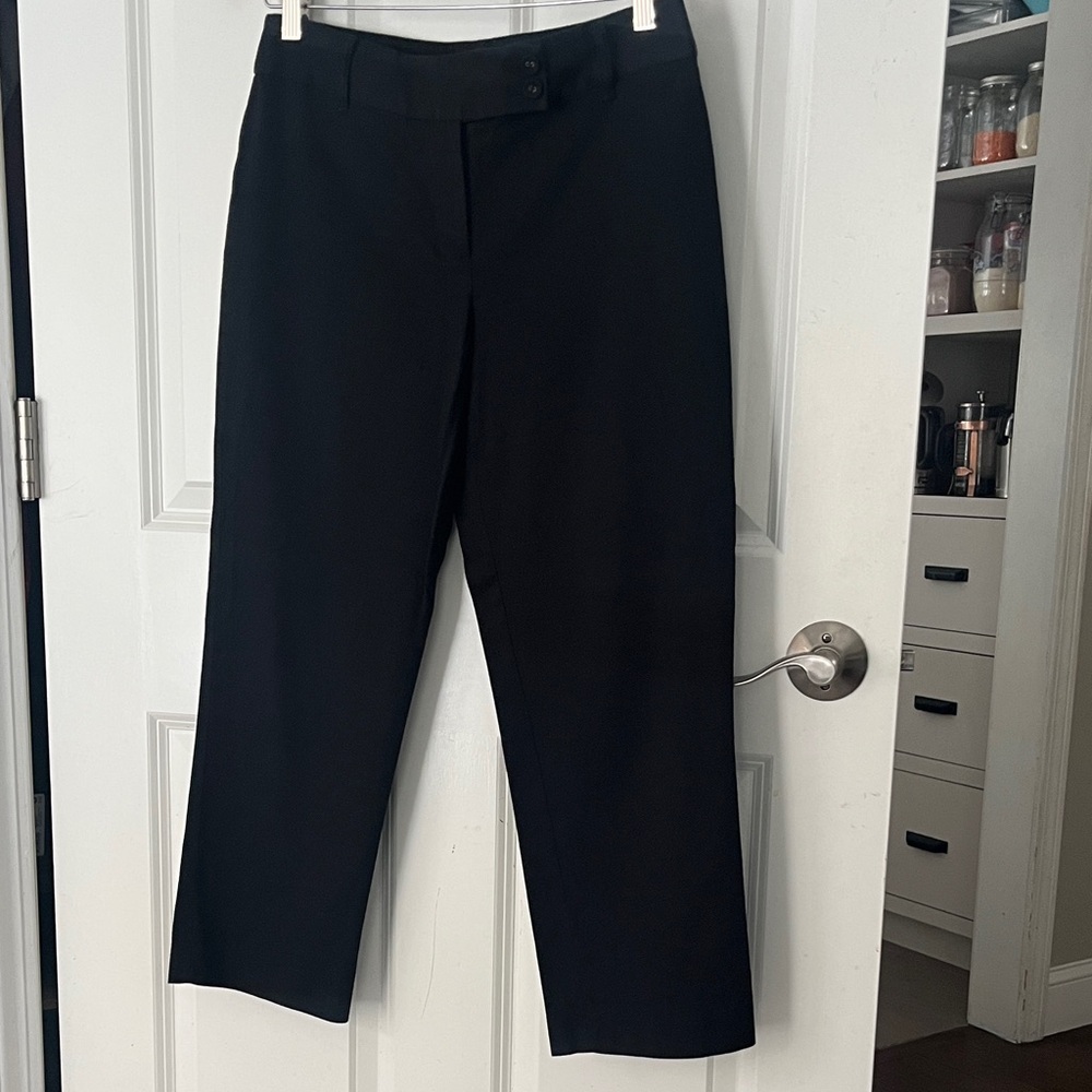 LOFT Ann Black textured Ankle Pants size 4 straight leg